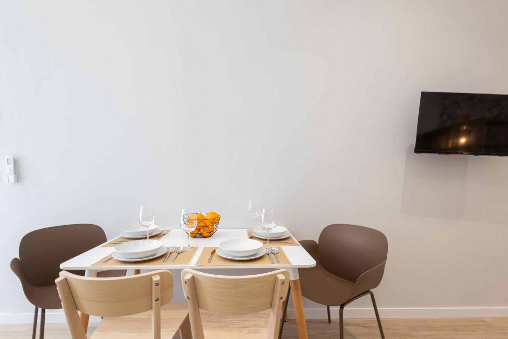 Florit Flats - The Trafalgar Apartments I Valencia Bagian luar foto